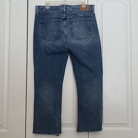 J. Crew mid-rise Billie Demi-boot crop jeans in Lantern wash Size 32 - Picture 7 of 15